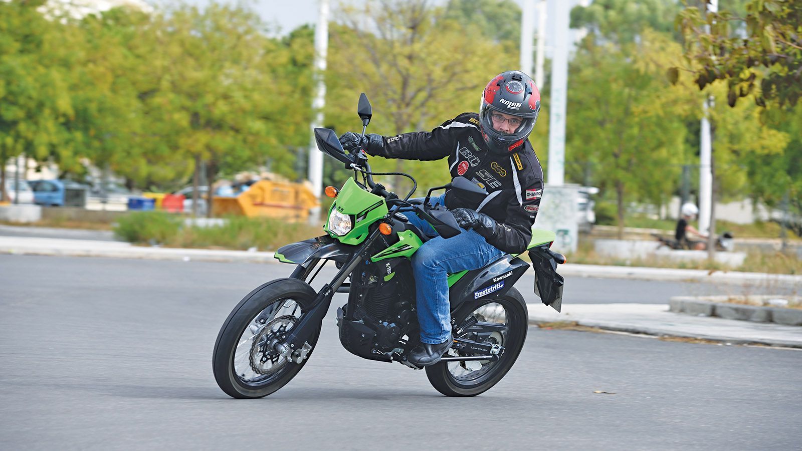 Εύχρηστο στην μετακίνηση το Kawasaki D-Tracker 150!
