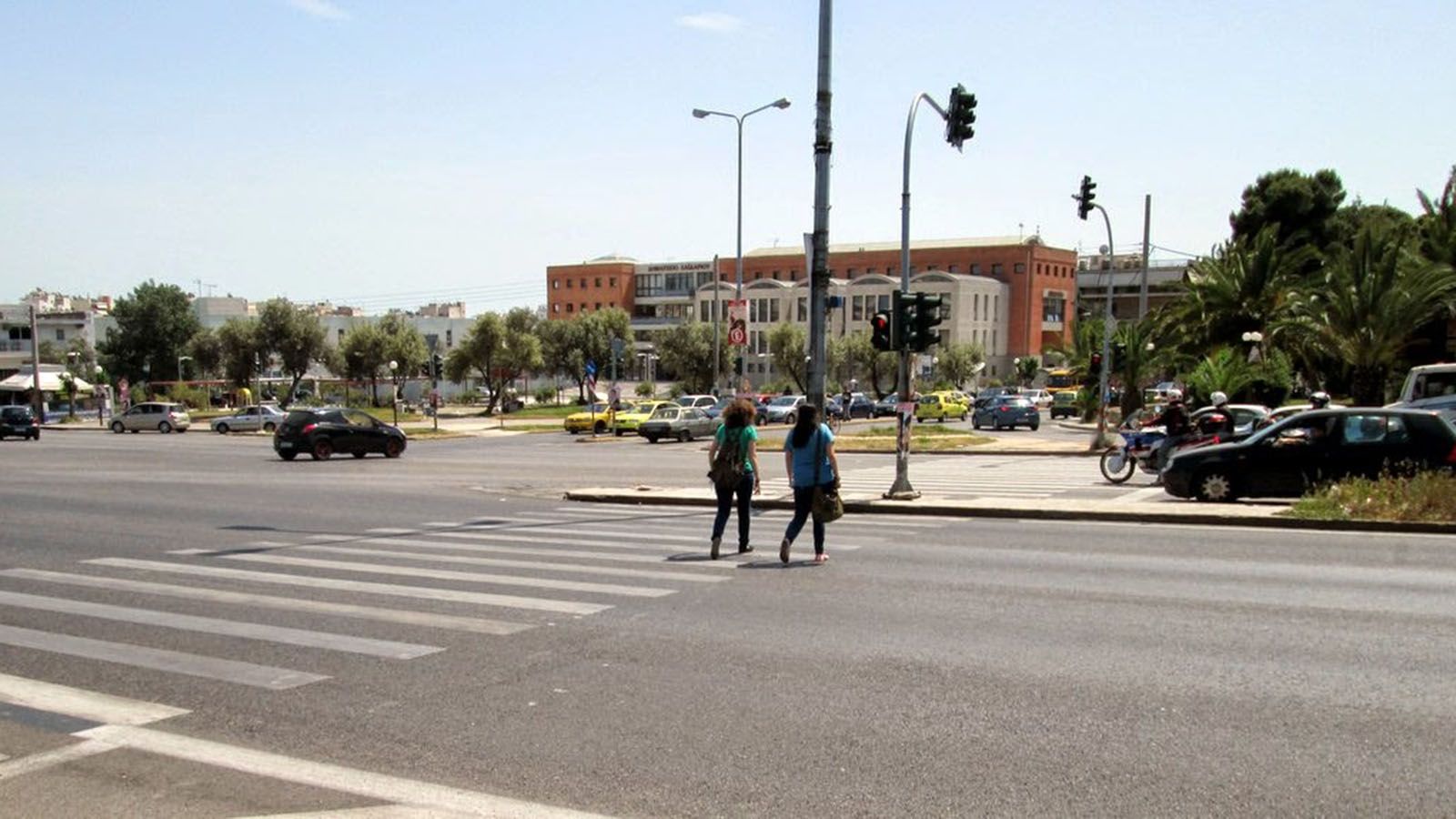 Κλείνει μέρος της Λεωφόρου Αθηνών επί ένα χρόνο