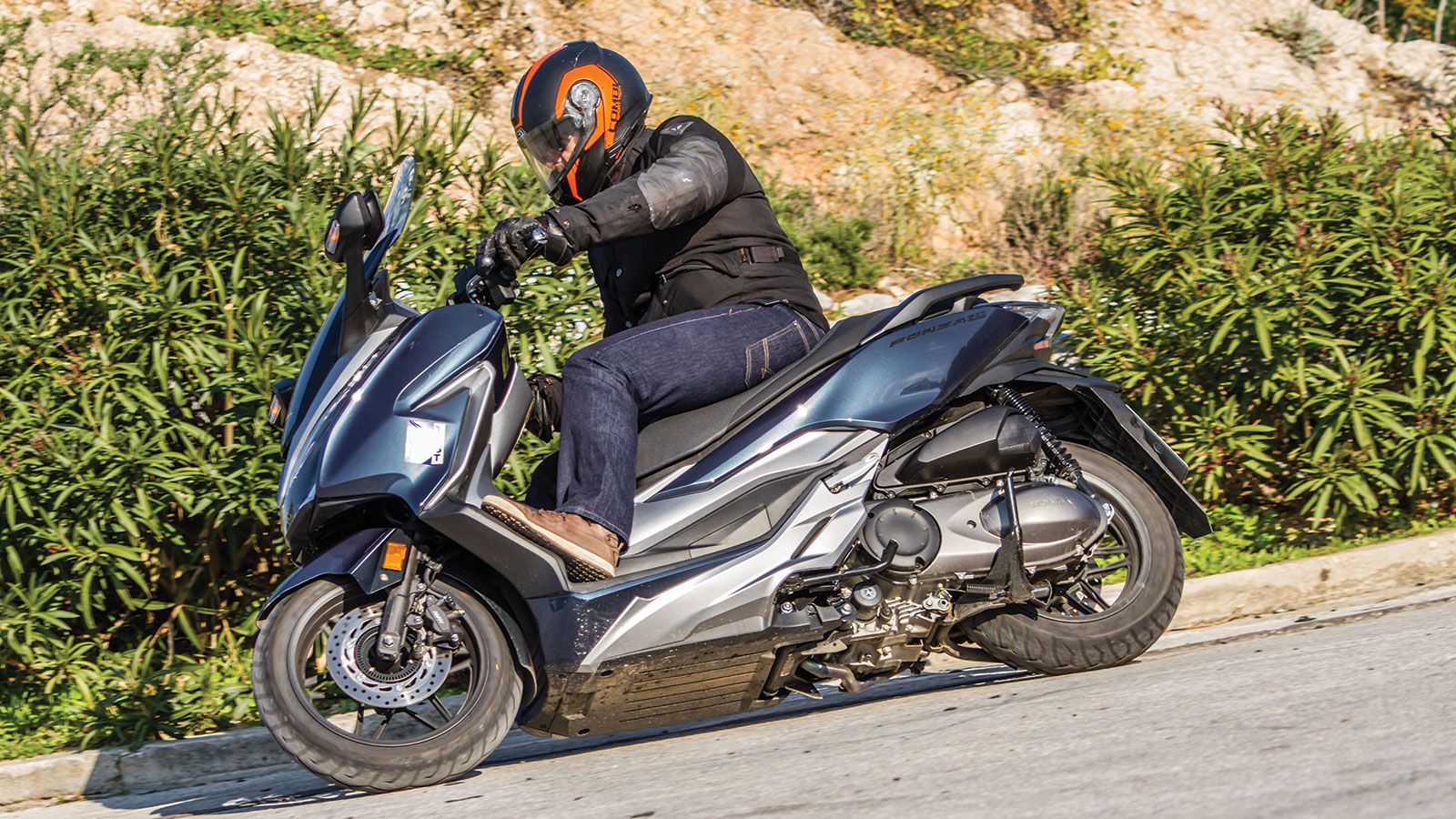 Test: Honda Forza 300