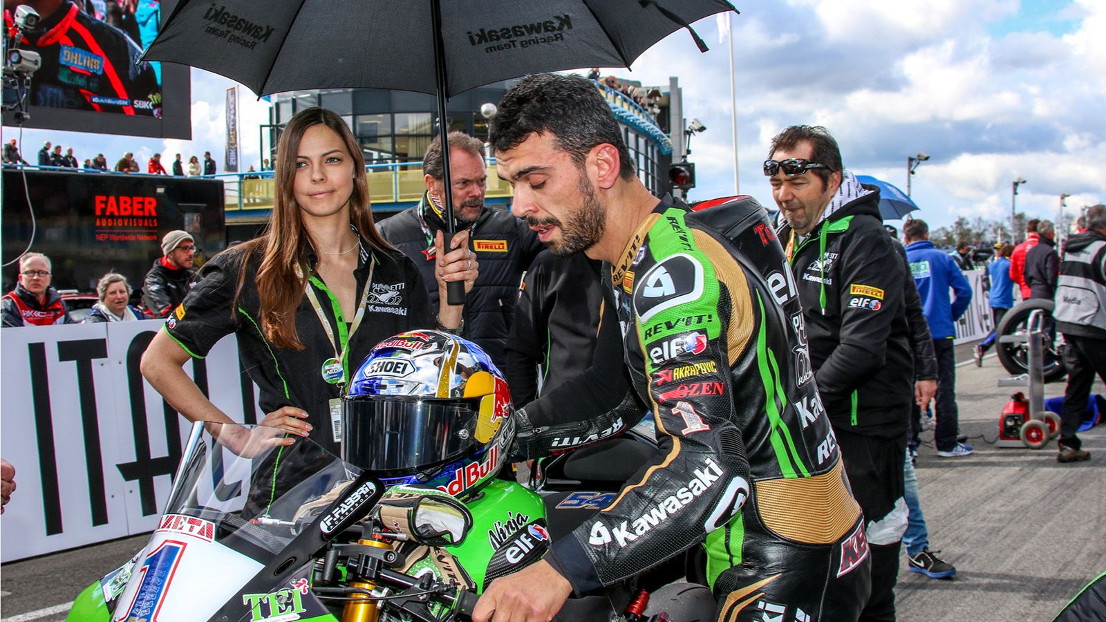 Εκτός αγώνων ο Sofuoglu, μετά από τον γύρο της Imola...