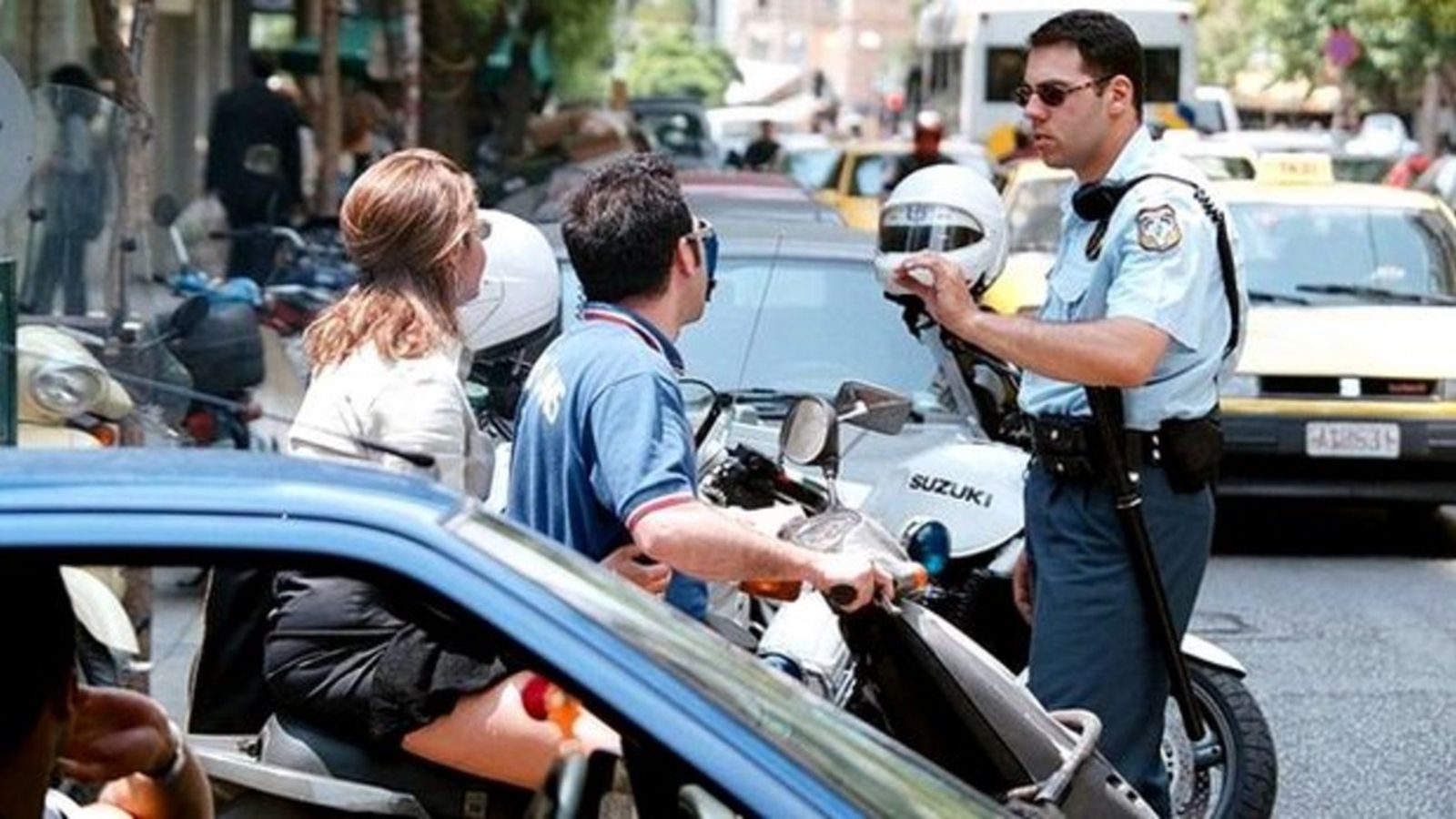 Στατιστικά τροχαίας: 887 κλήσεις για κράνος