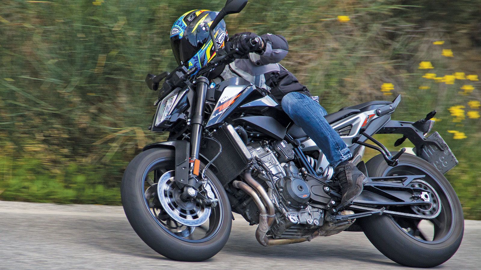 Test: KTM Duke 790