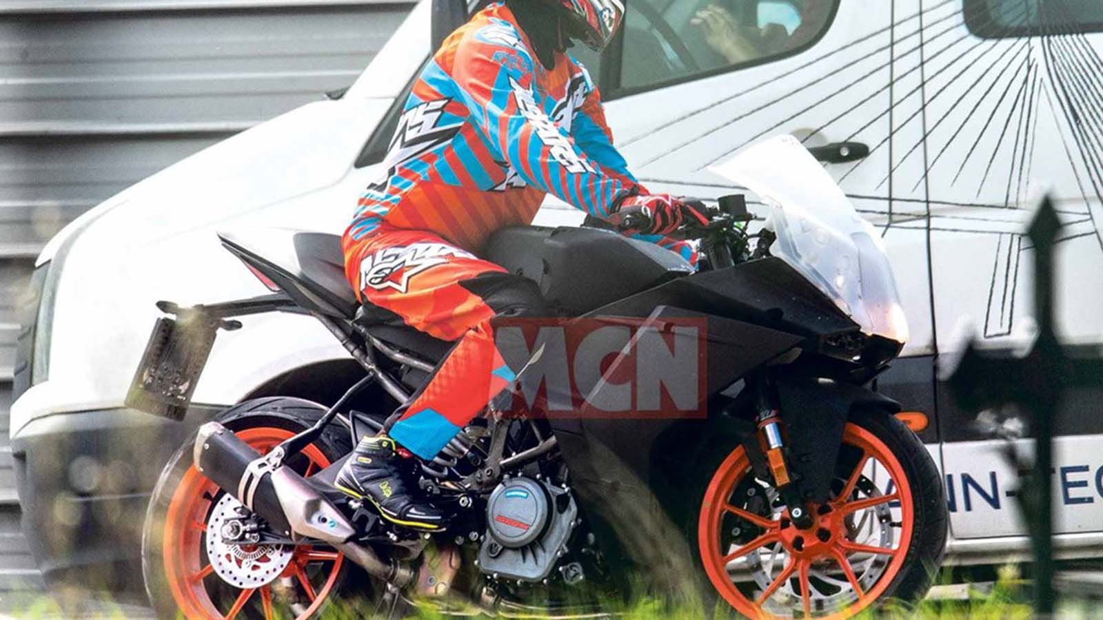 Nέο ΚΤΜ RC390 2020; 