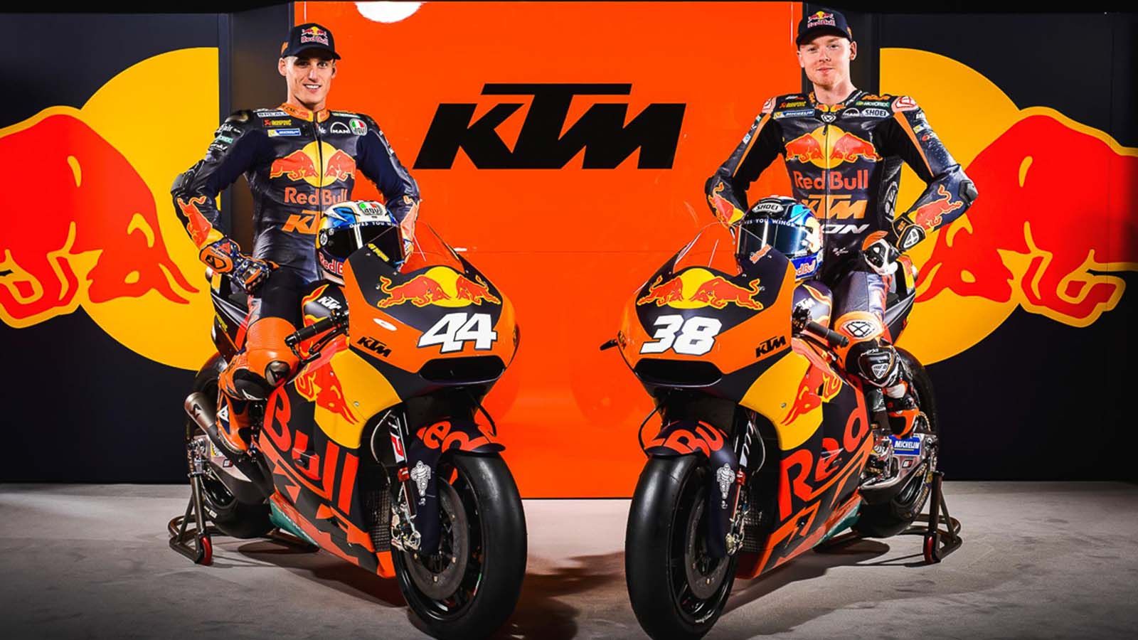 Οι Pol Espargaro και Bradley Smith, στις αγωνιστικές ΚΤΜ RC16.