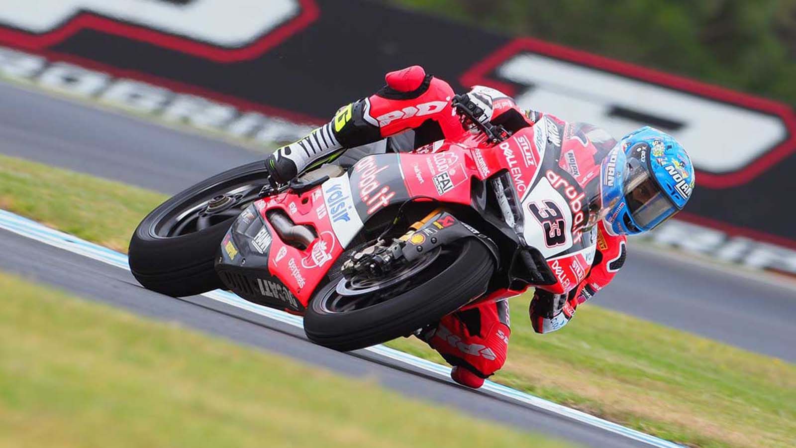 Εκπληκτική απόδοση για τον διαχρονικό αναβάτη Marco Melandri στον πρώτο αγώνα των WSBK για το 2018. 