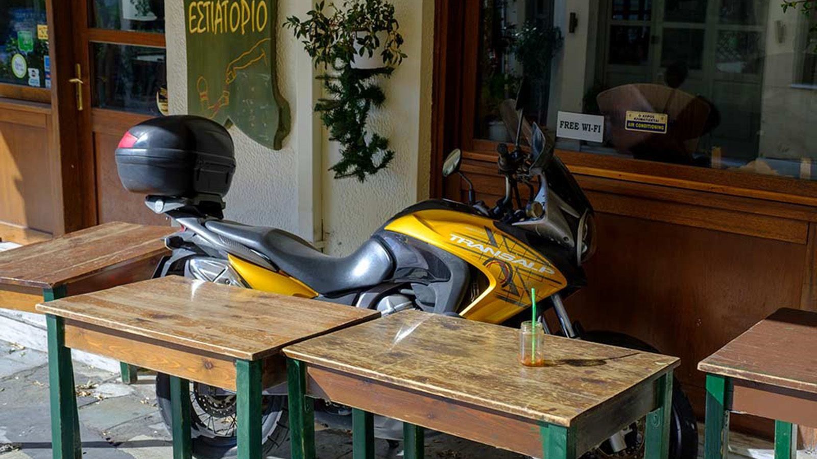 Η επίμαχη παγκοσμίου φήμης φωτογραφία.