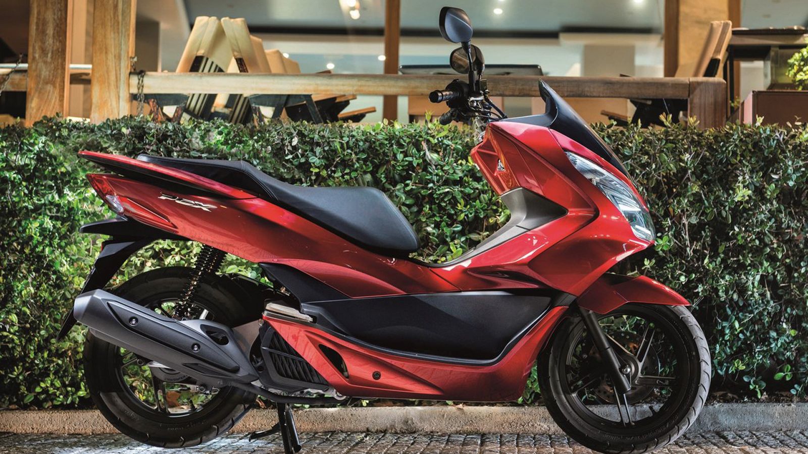 Honda PCX 125: Τώρα σε χαμηλότερη τιμή !