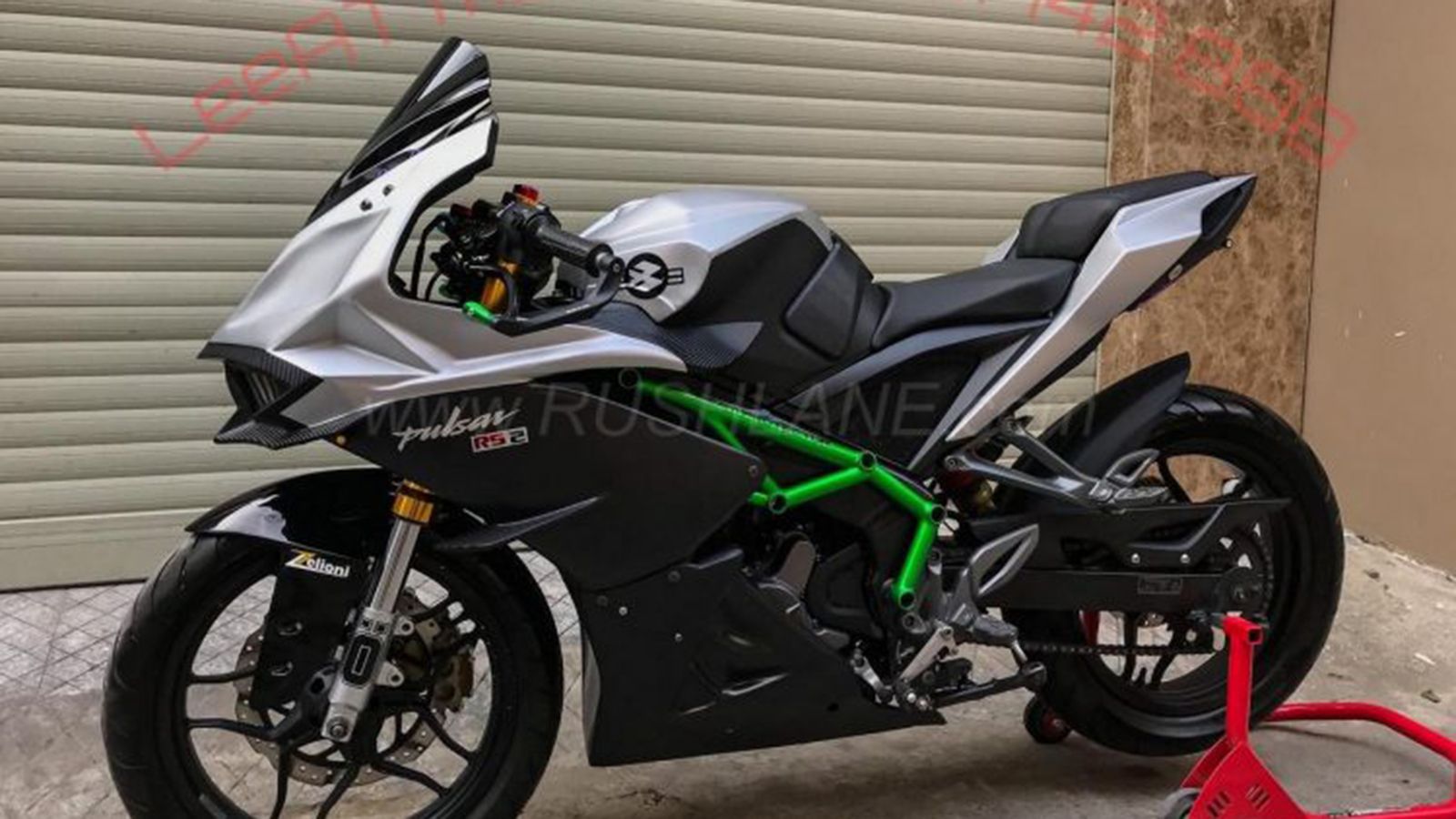 To επίμαχο NS200. H προσοχή στη λεπτομέρεια είναι άνευ προηγουμένου!