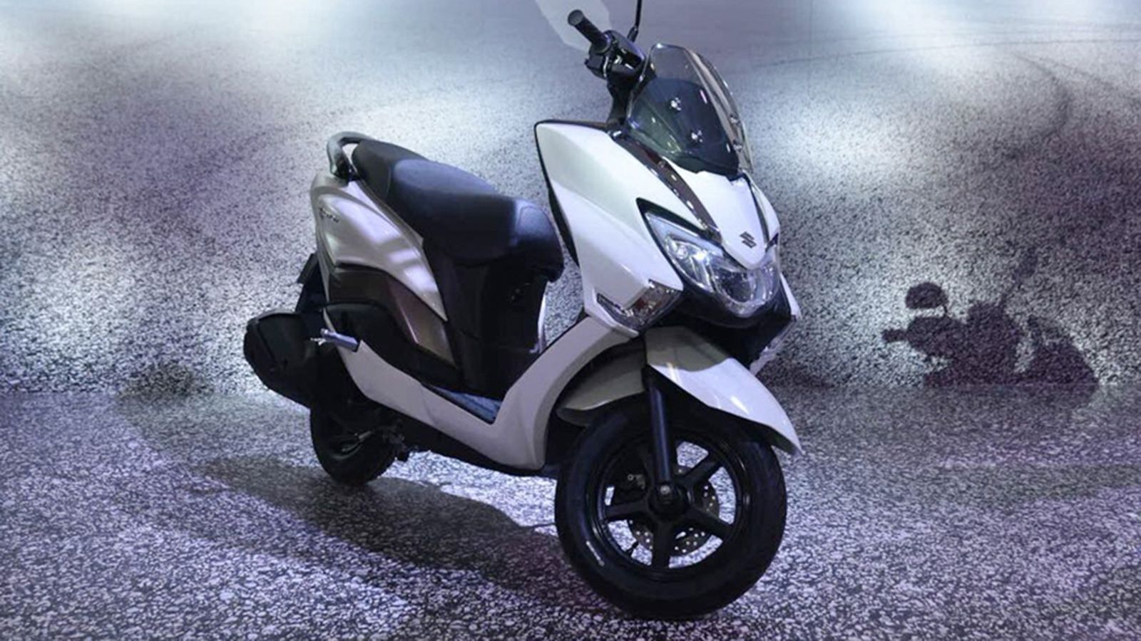 Το Suzuki Burgman Street