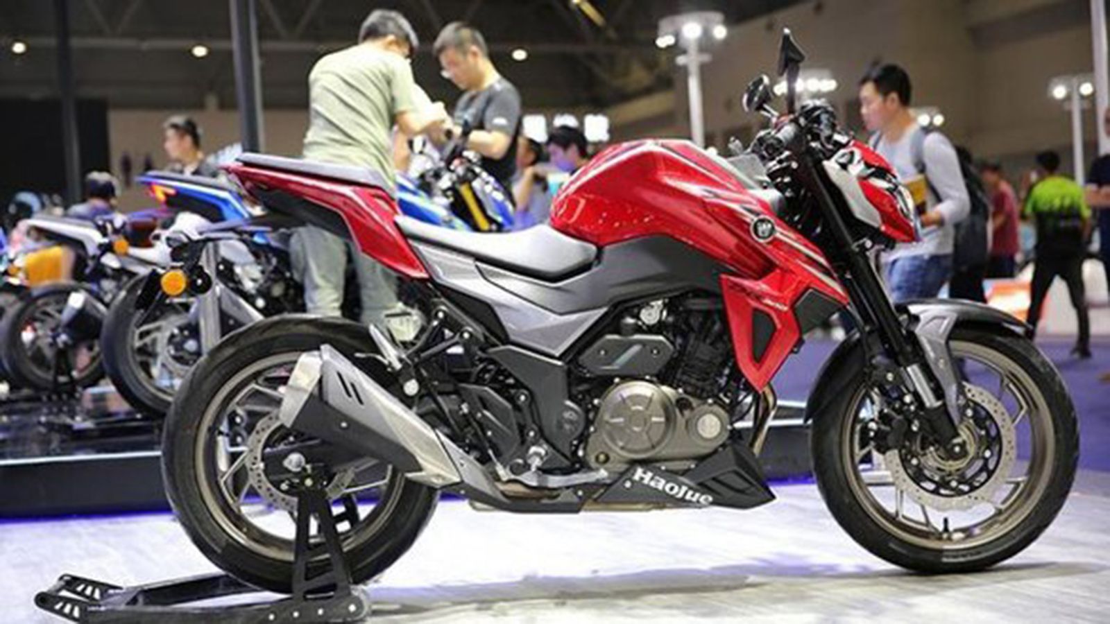 Αποκάλυψη για το νέο Suzuki GSX-S300; 