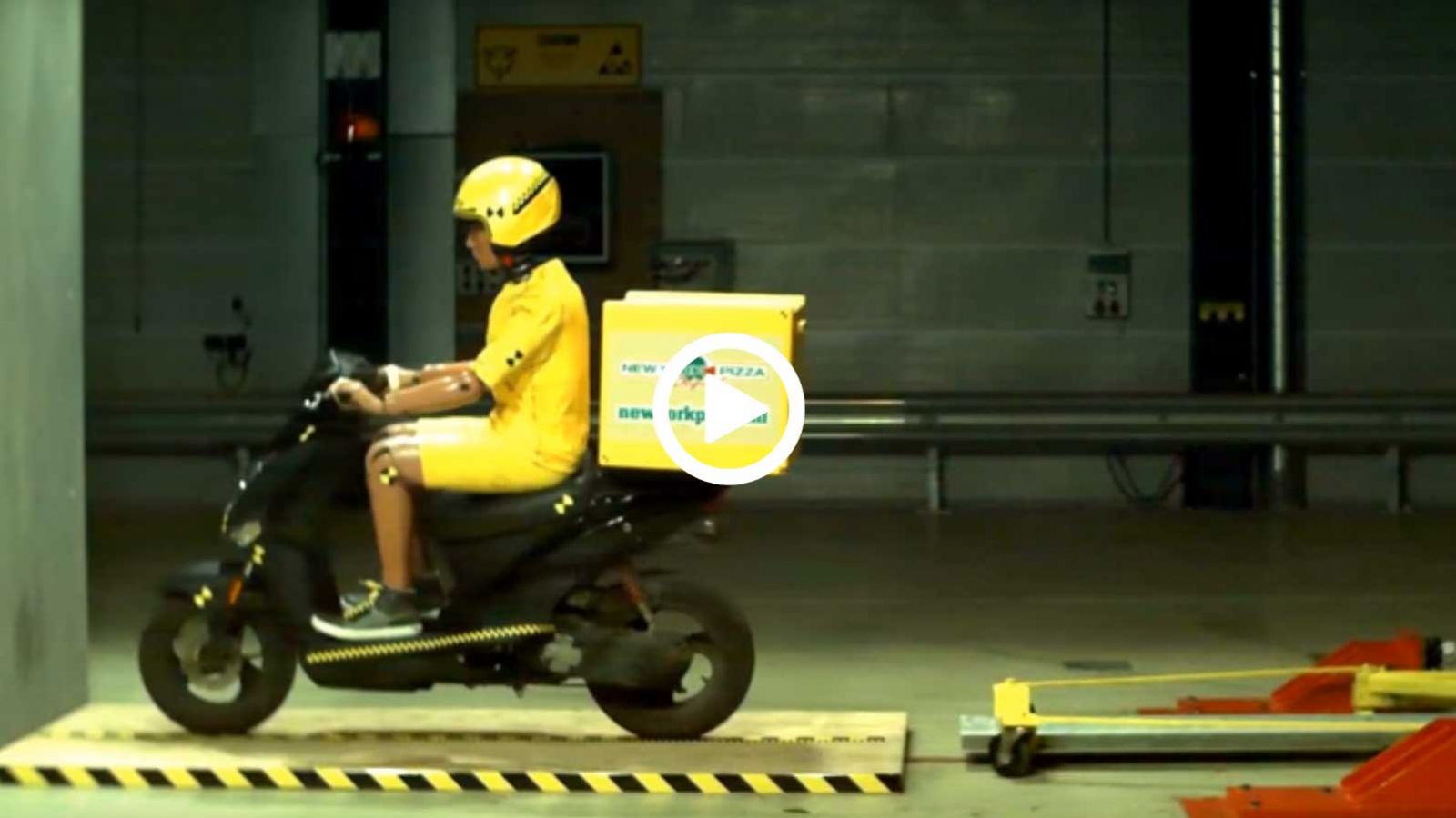 Crash test ντελιβερά