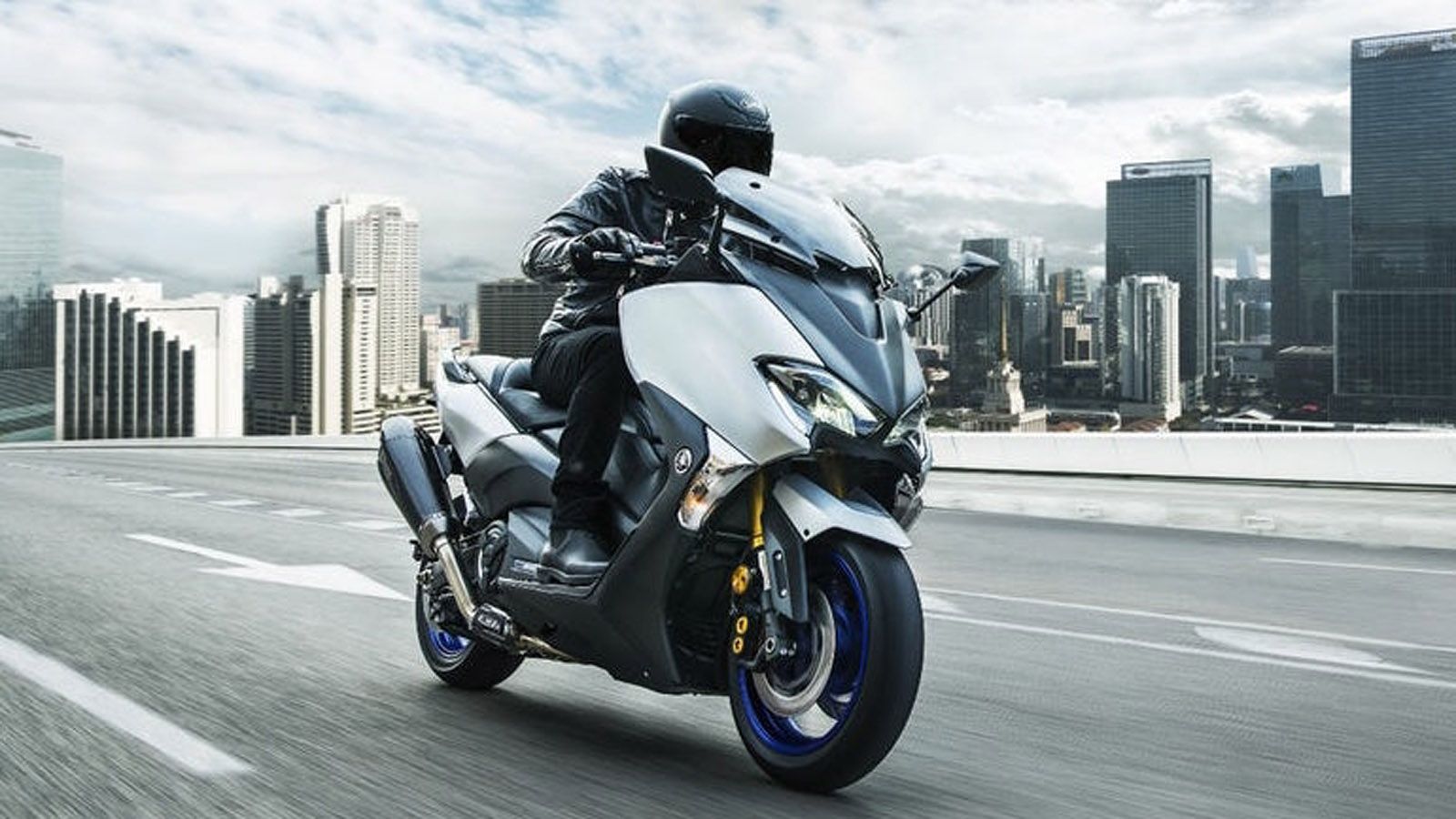 ΤΟ ΑΣΦΑΛΕΣΤΕΡΟ SCOOTER: Yamaha T-MAX 530