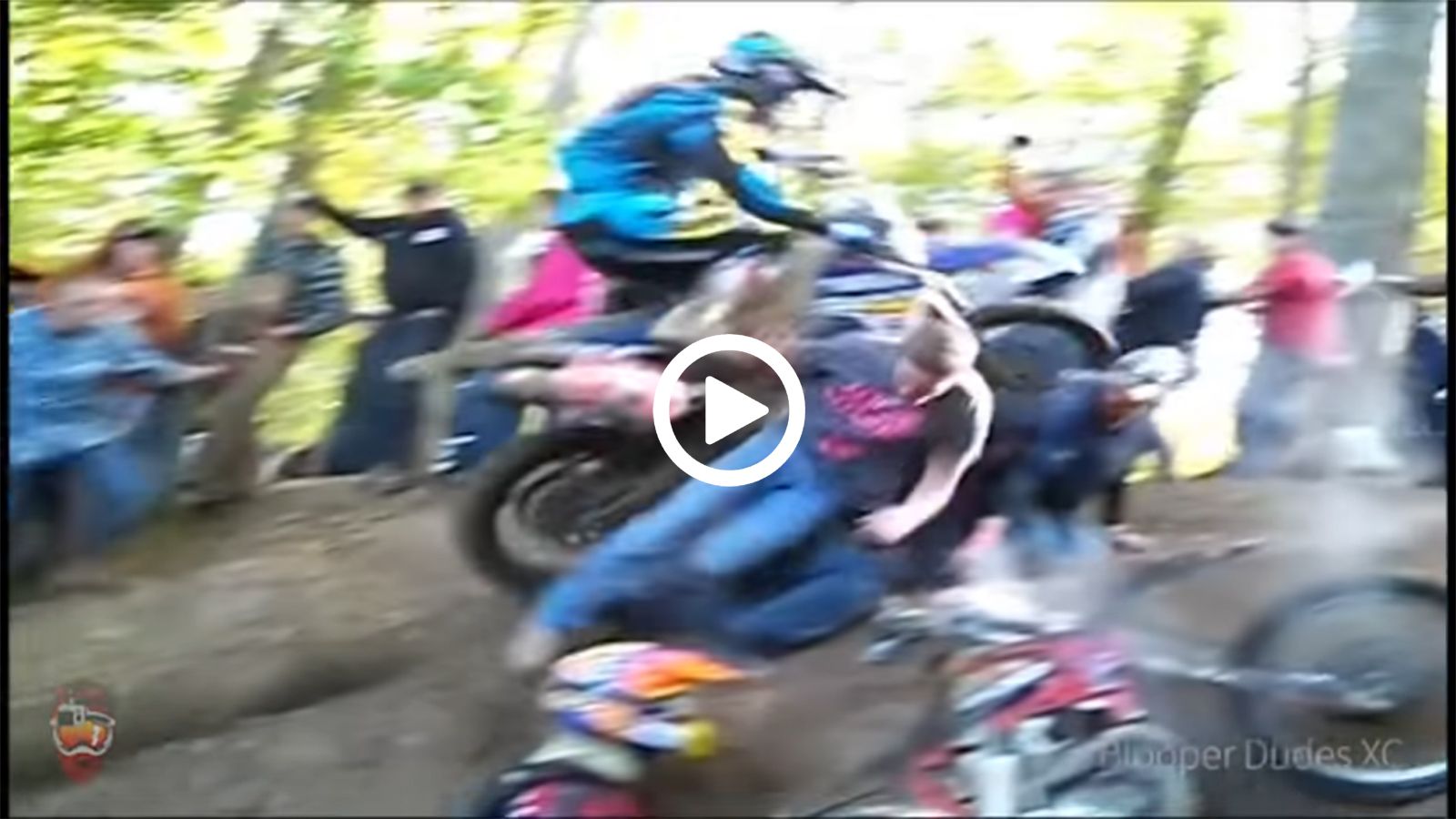 To απόλυτο χάος στους αγώνες χώματος