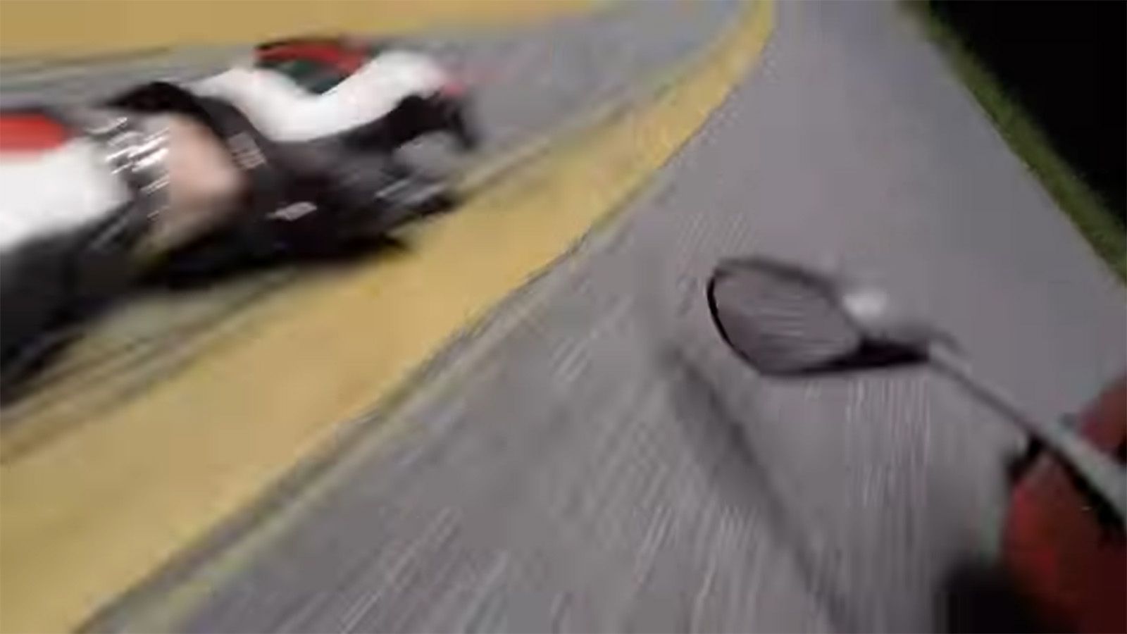 Σε μια στιγμή, κάτω