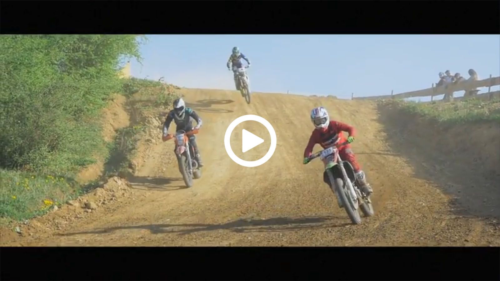 Χωμάτινος αγώνας για σκληρά καρύδια