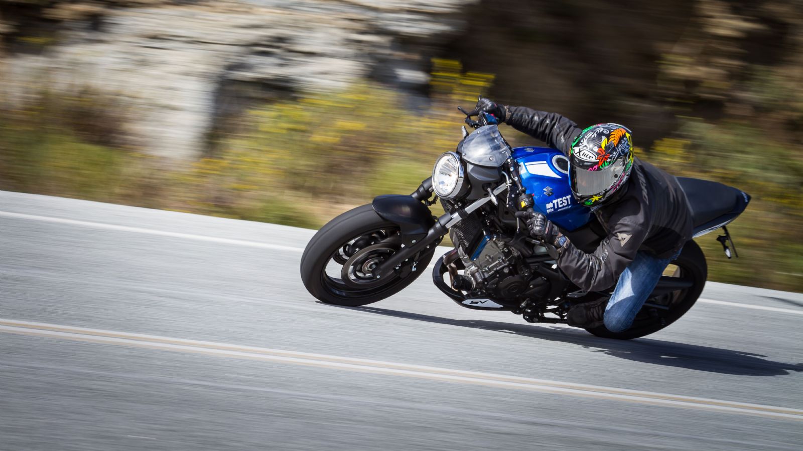 Στο Moto Τρίτη που κυκλοφορεί σε όλα τα περίπτερα με 1,95 ευρώ