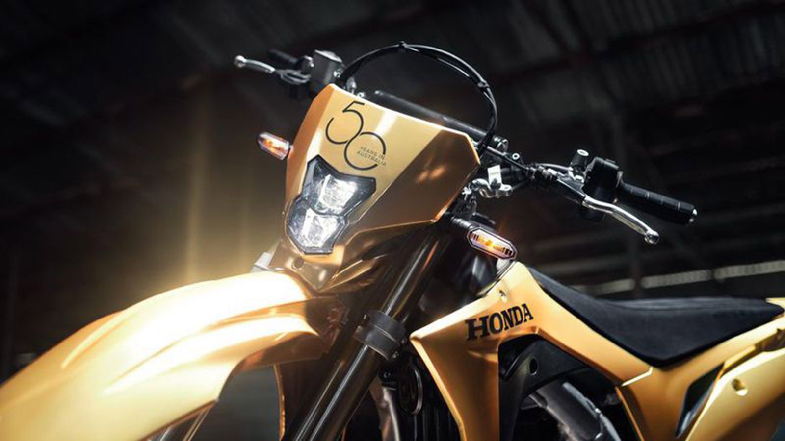 Honda: Παρουσίασε...επίχρυσες μοτοσυκλέτες! 