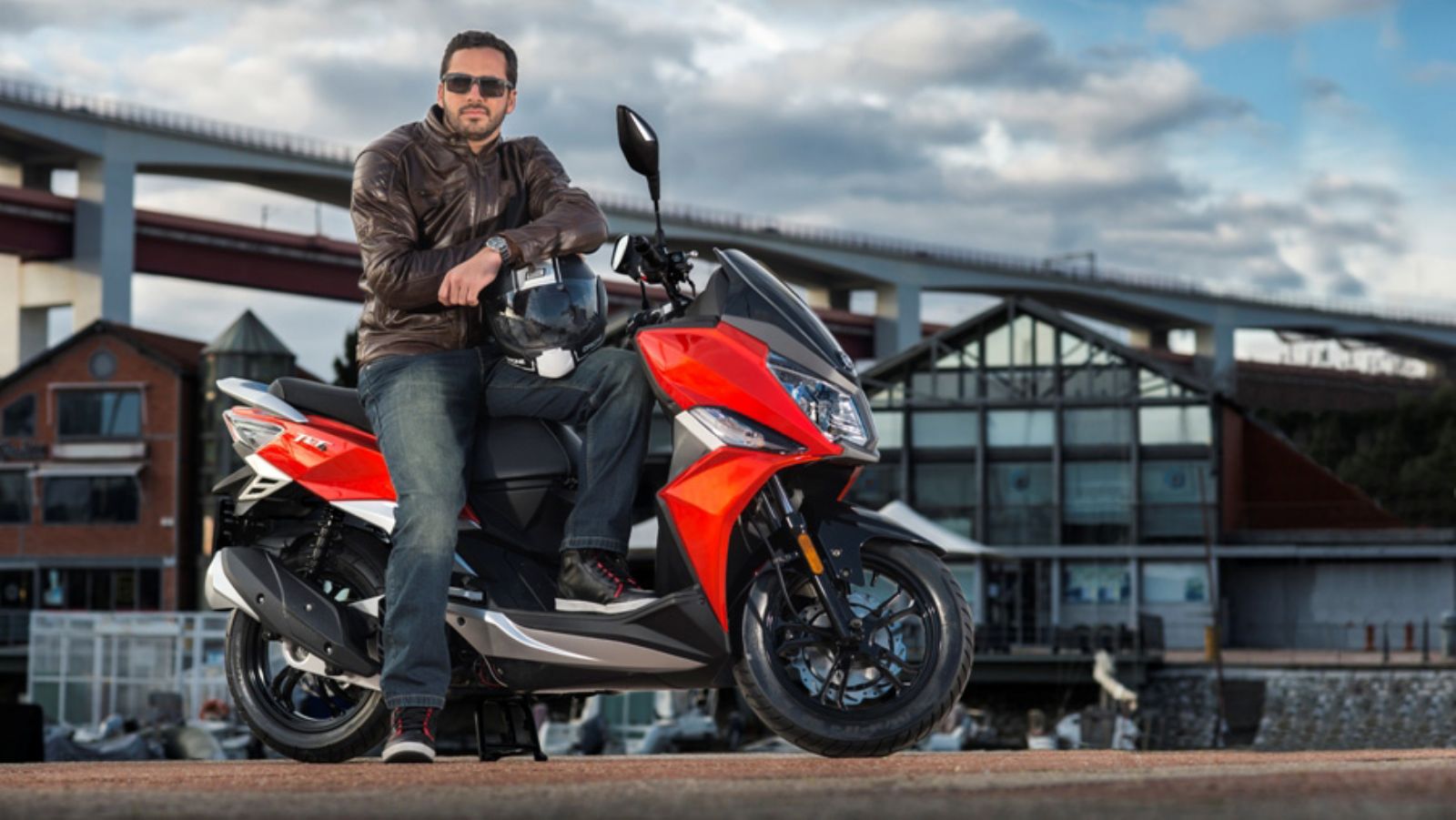 SYM Jet14 200 με 2 χρόνια δωρεάν εργασίες service