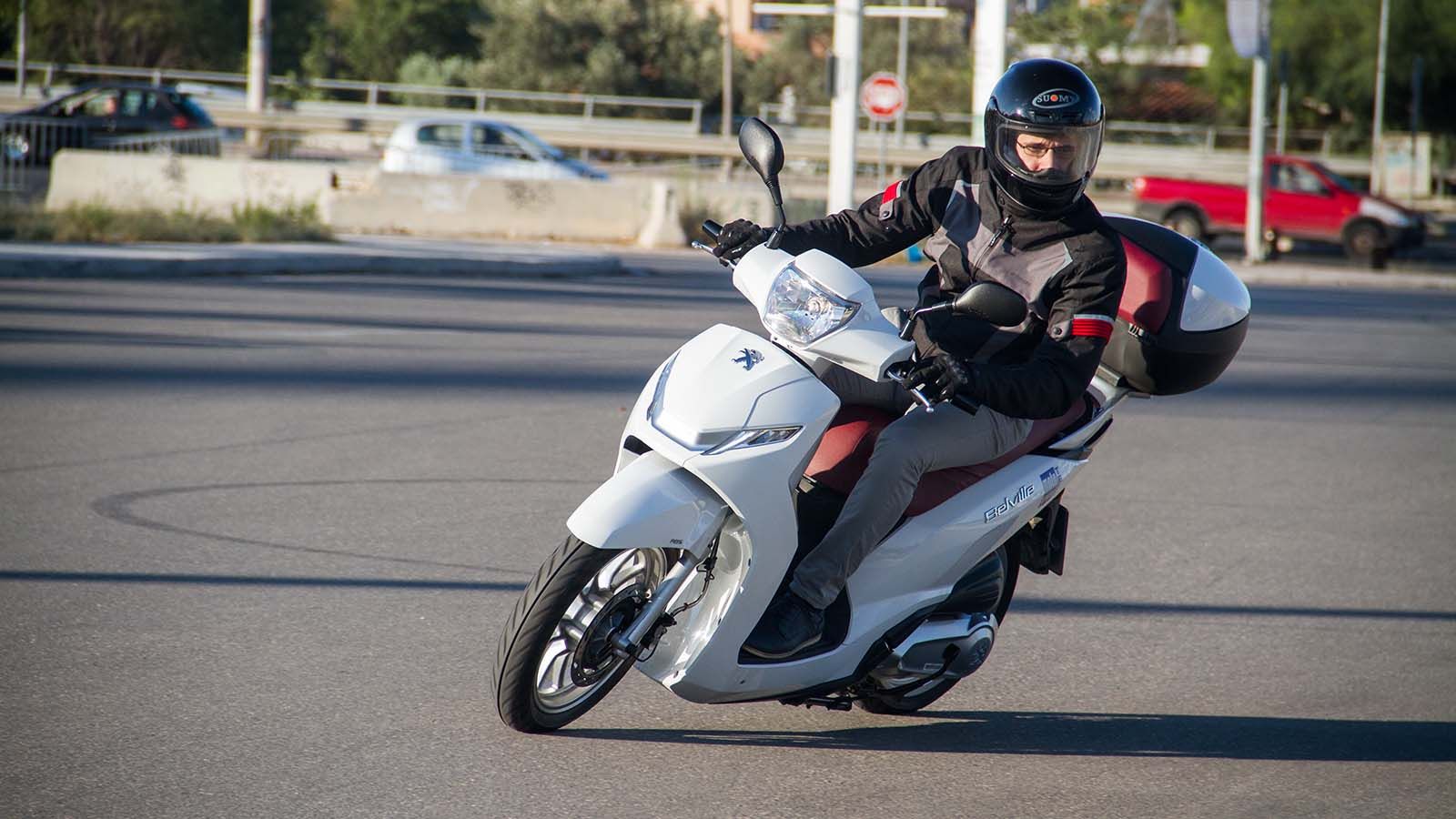 Test: Peugeot Belville 200i