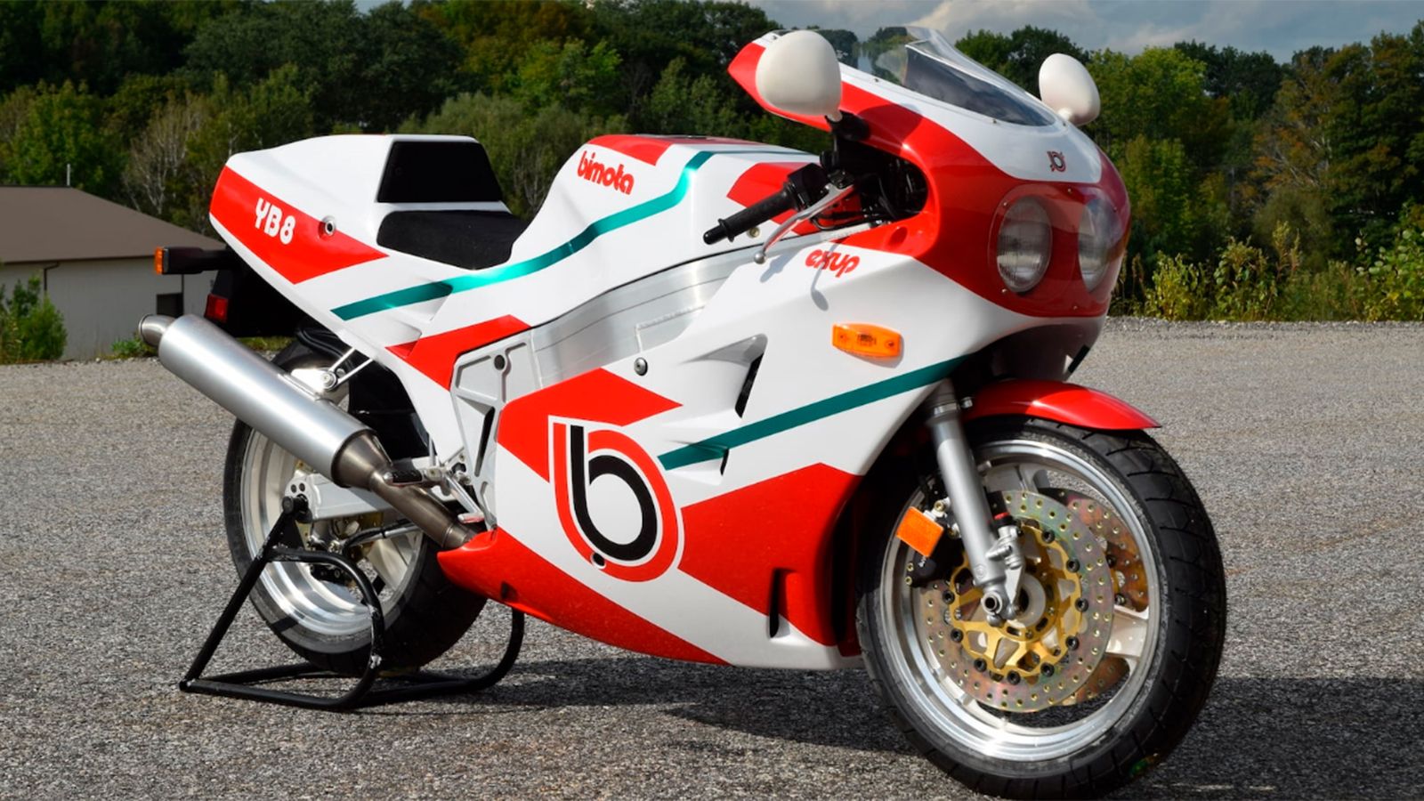 Η Bimota YB8 της εν λόγω δημοπρασίας.