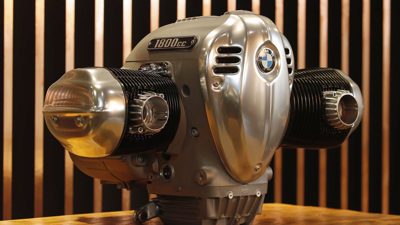 Ο boxer των 1.800 κυβικών της BMW