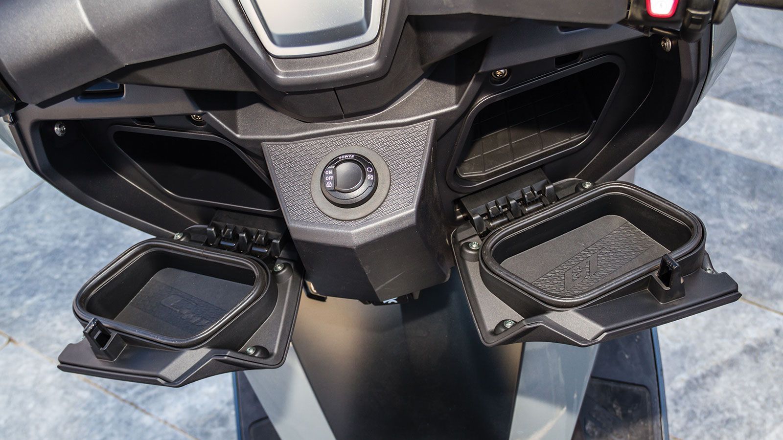 Δοκιμάζουμε το νέο BMW C 400 GT