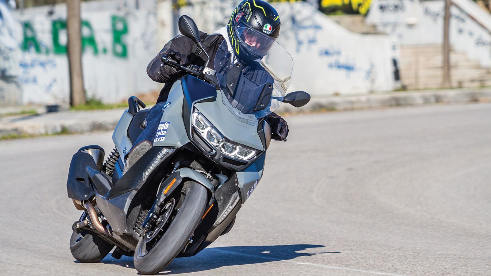 Δοκιμάζουμε το νέο BMW C 400 GT