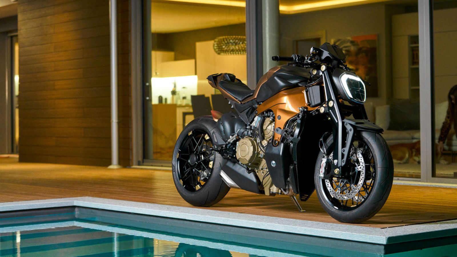 Νέα Ducati Panigale V4 Penta