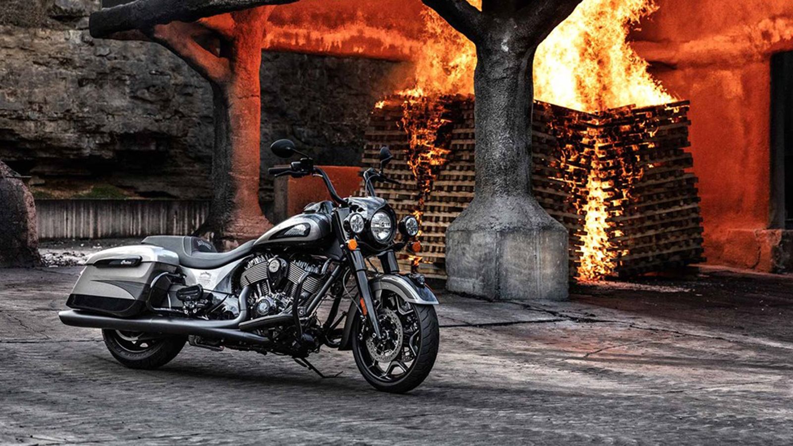 Νέα Indian Springfield Dark Horse Jack Daniels