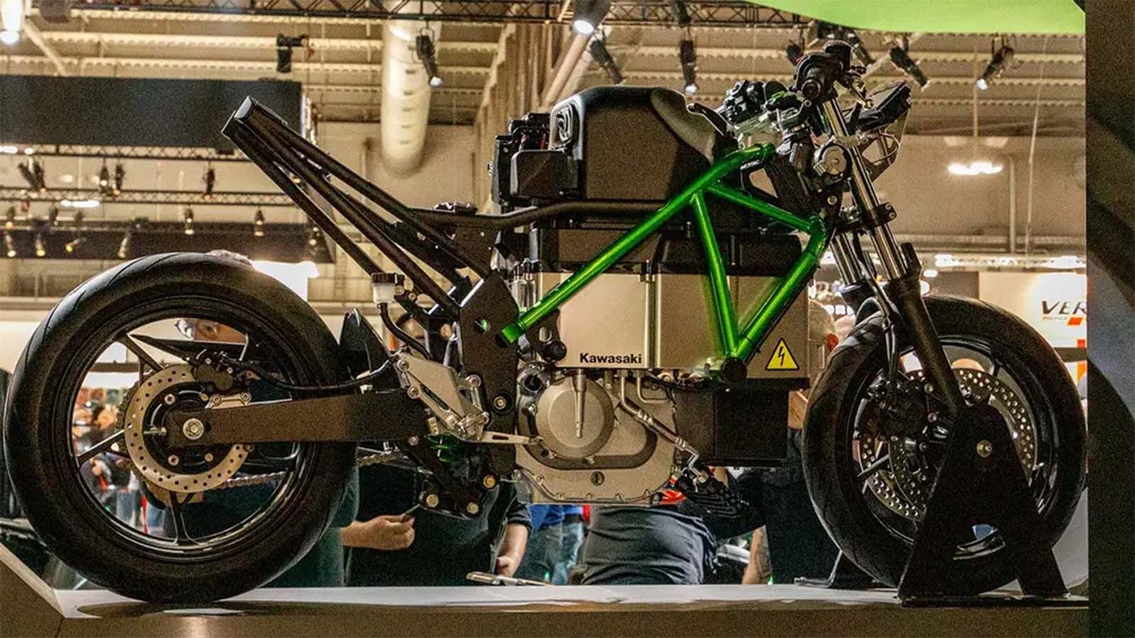 Η ηλεκτρική μοτοσυκλέτα της Kawasaki, στην EICMA.