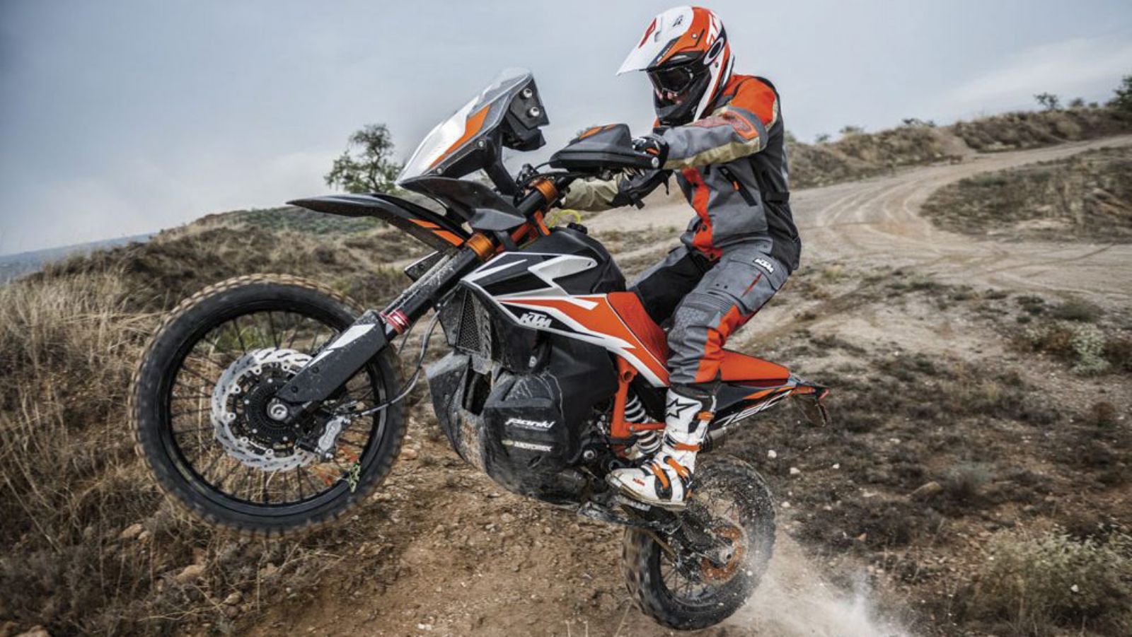 Οδήγησε το 790 Adventure!