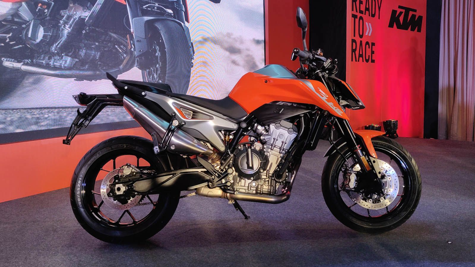 Θα δούμε νέα μοντέλα από την KTM, με δικύλινδρο σε σειρά αλλά μικρότερο στα κυβικά μοτέρ; 