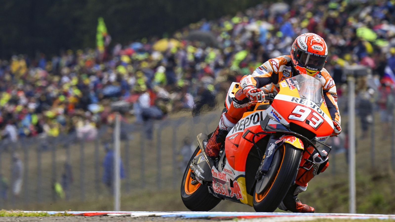 Ασταμάτητος ο 93...