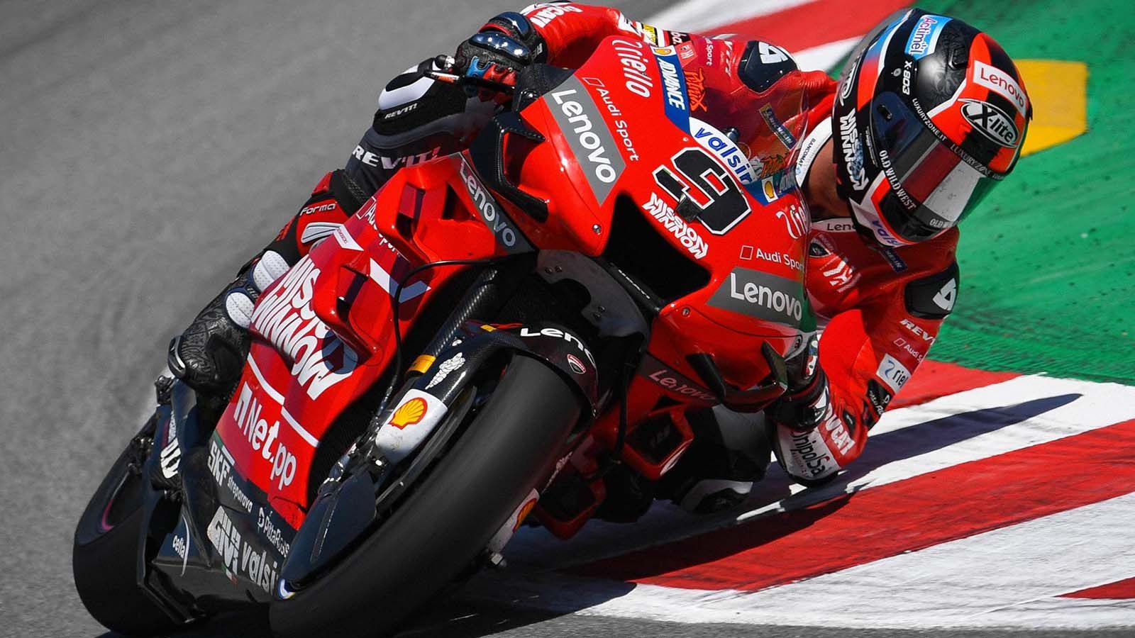 O Danilo Petrucci στην Desmosedici GP19 του. 