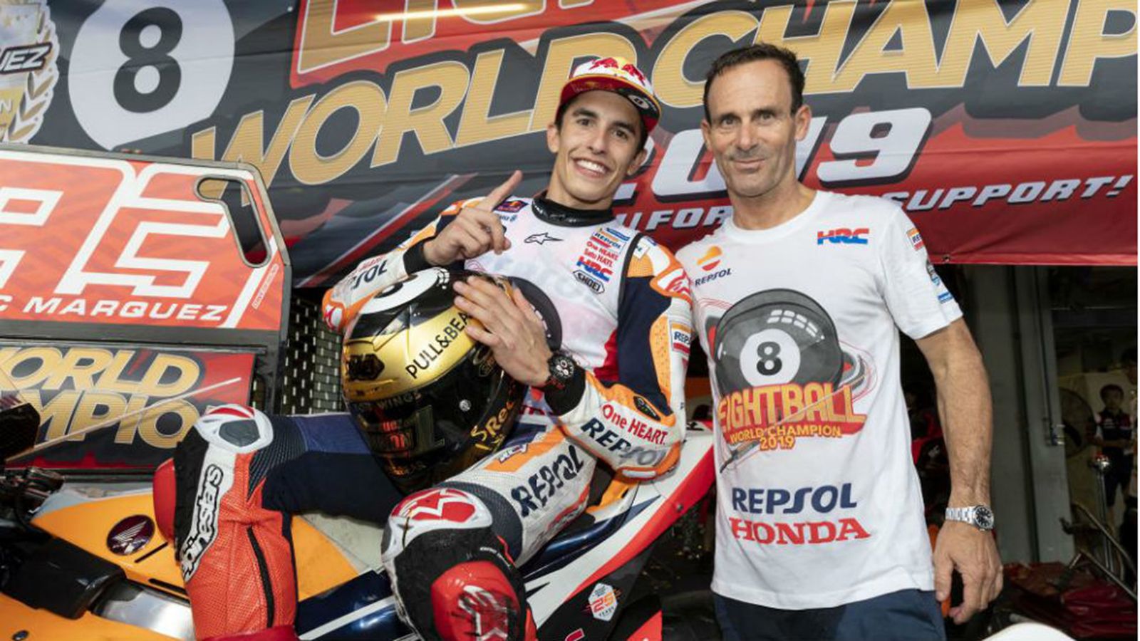 O Alberto Puig, δεξιά, δίπλα στον Marc Marquez.