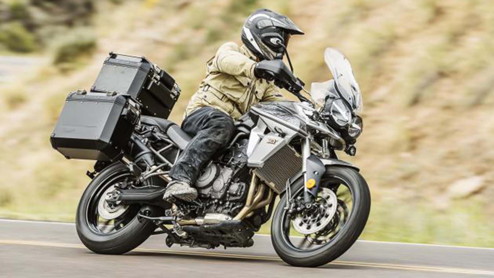 Triumph: Δώρο βαλίτσες στα Tiger 800-1200!