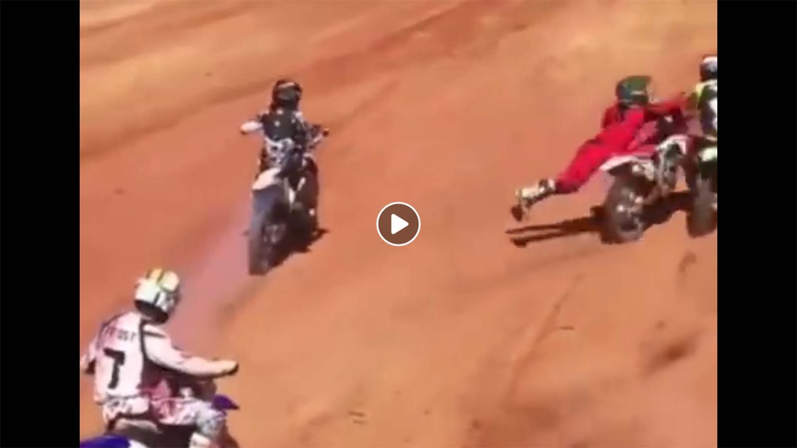 Ευτράπελα στις εκκινήσεις MX αγώνων