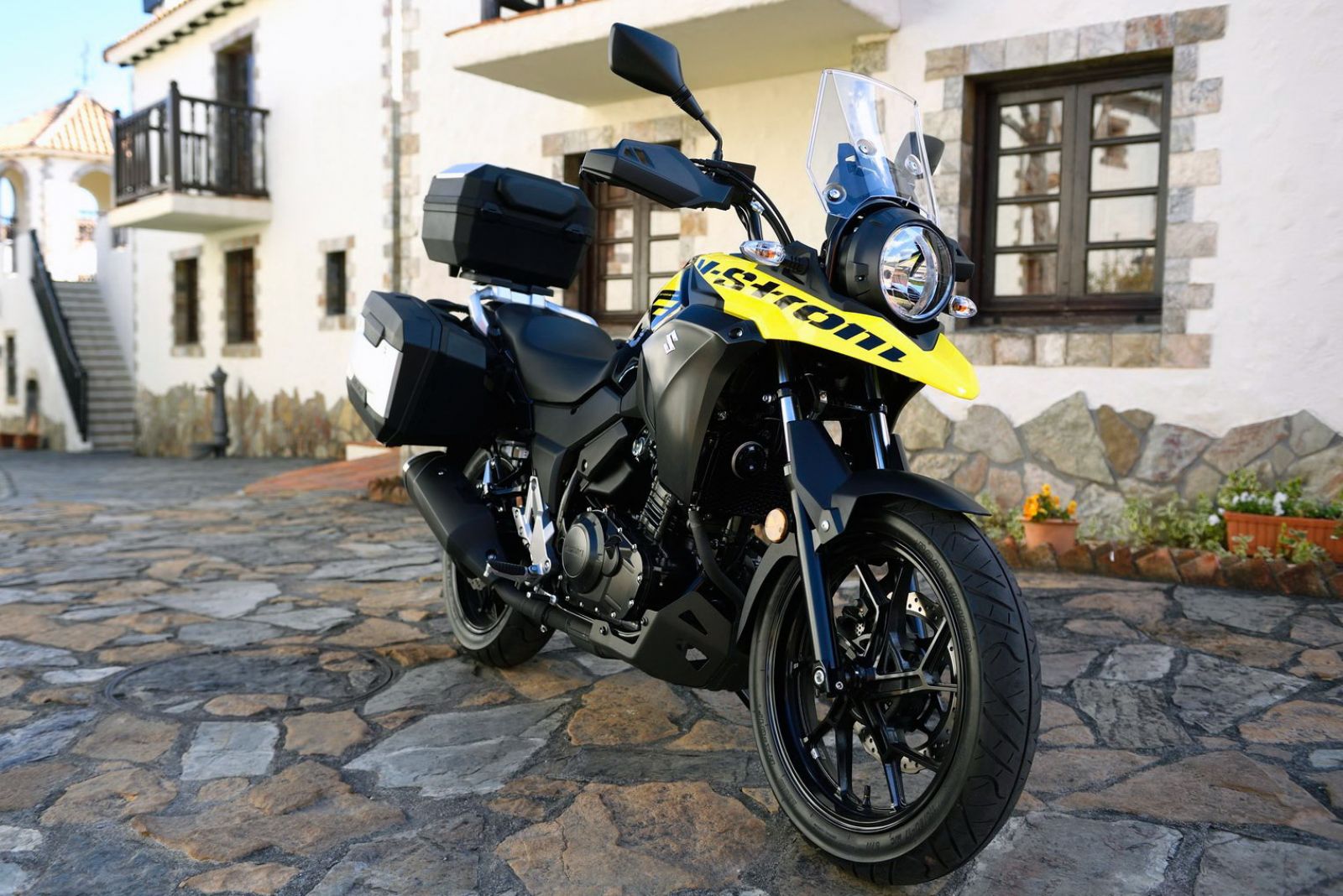 10 νέα μοντέλα από την Suzuki με όφελος έως 2000 ευρώ! 