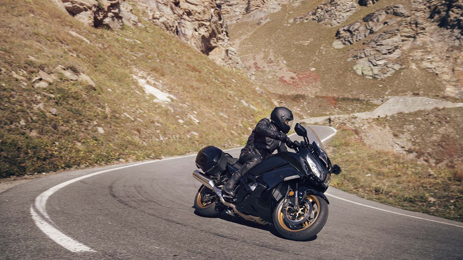 Η Yamaha FJR1300 Ultimate Edition