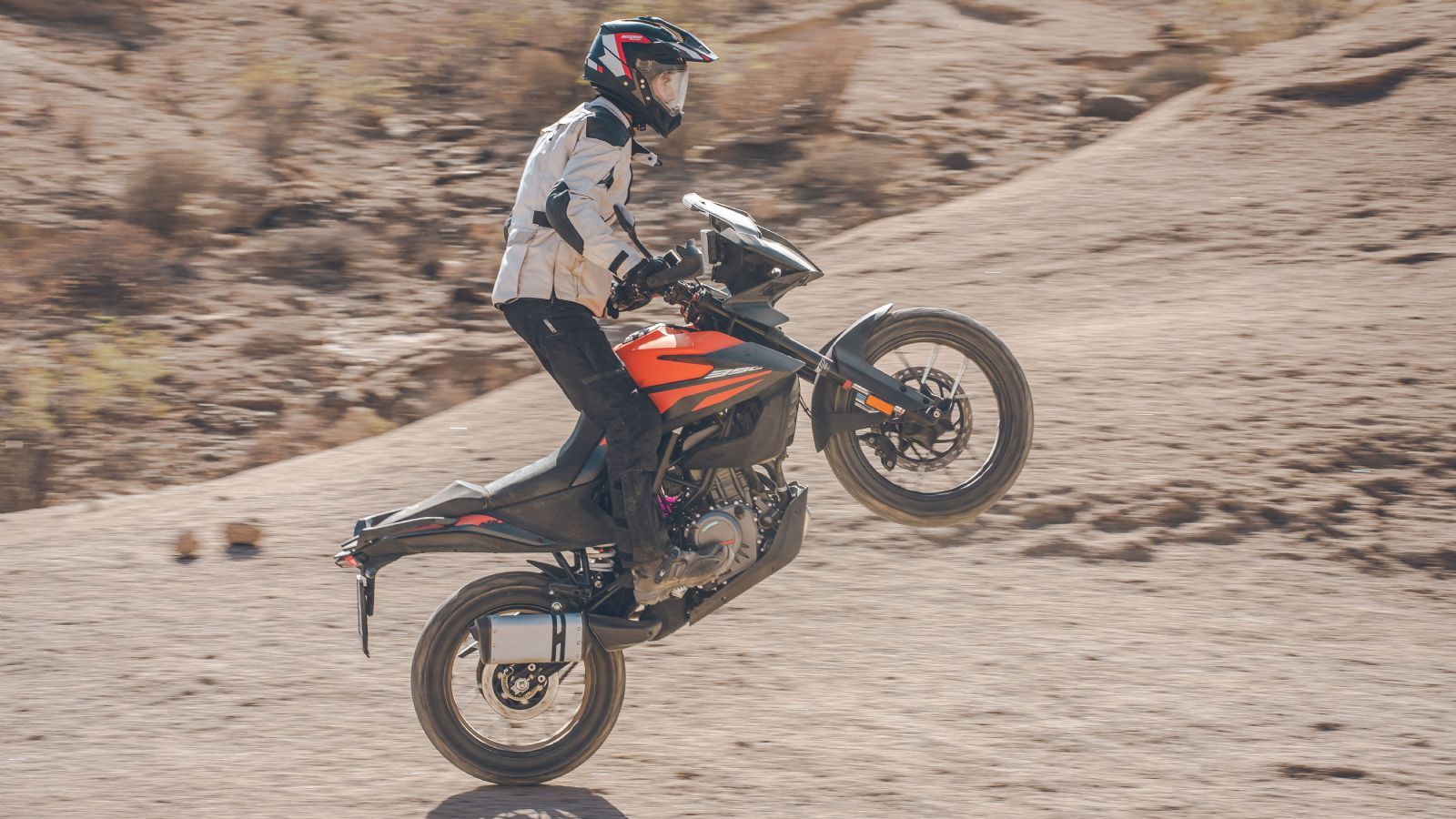 Ετοιμοπαράδοτο το νέο KTM 390 Adventure: Δες τιμή…
