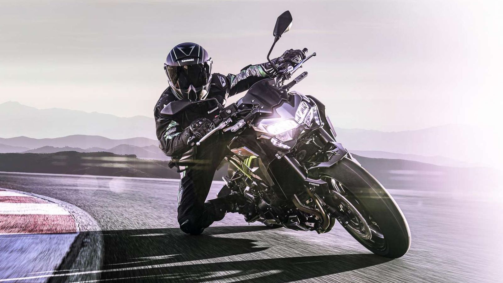 Kawasaki Ζ900: Παιχνίδι κυριαρχίας