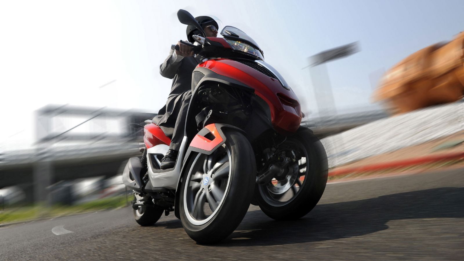 Ανώτερο service για το Piaggio σου