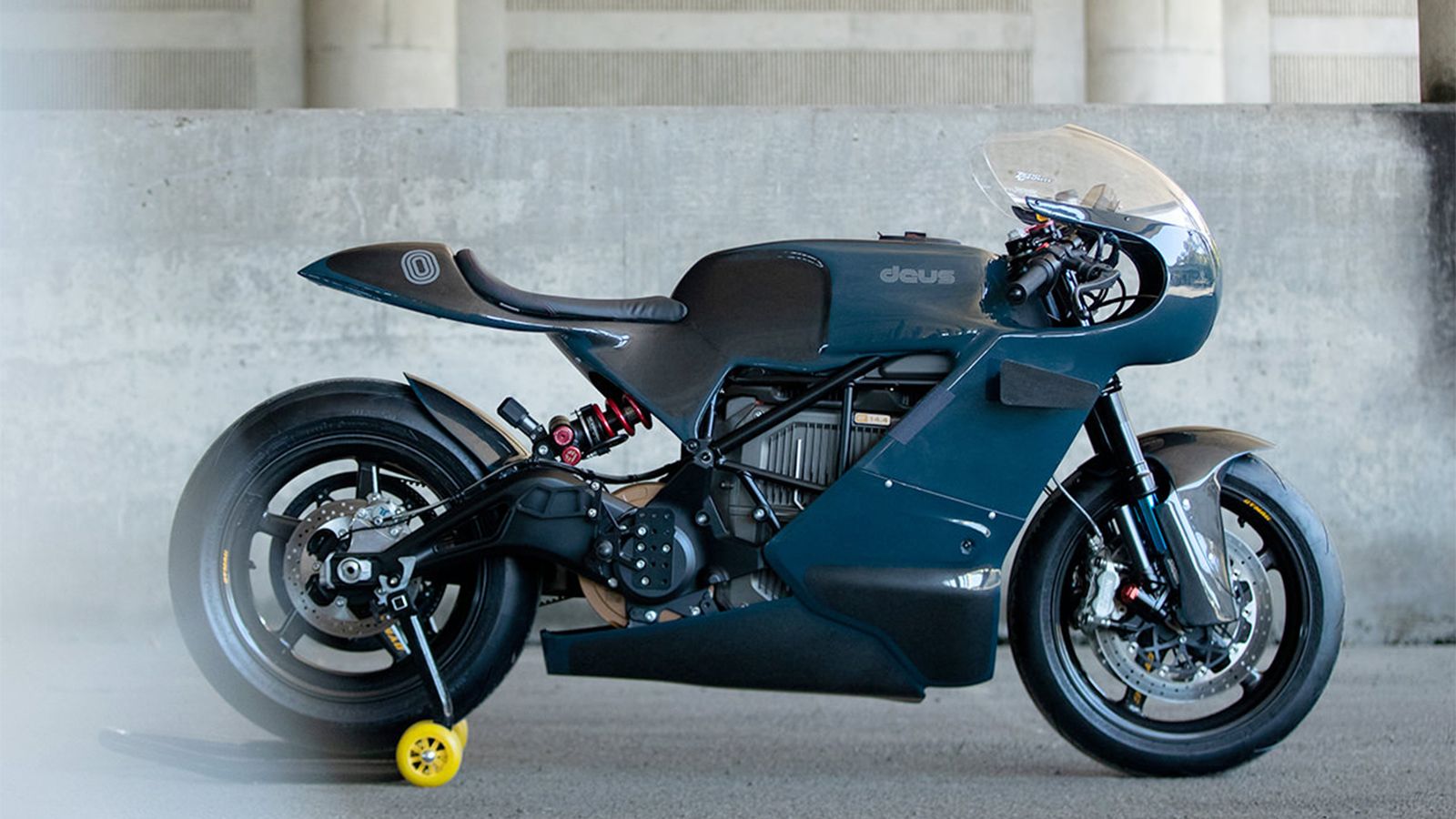 Zero SR/S Deus ex Machina: Custom ηλεκτροκίνητη άποψη!