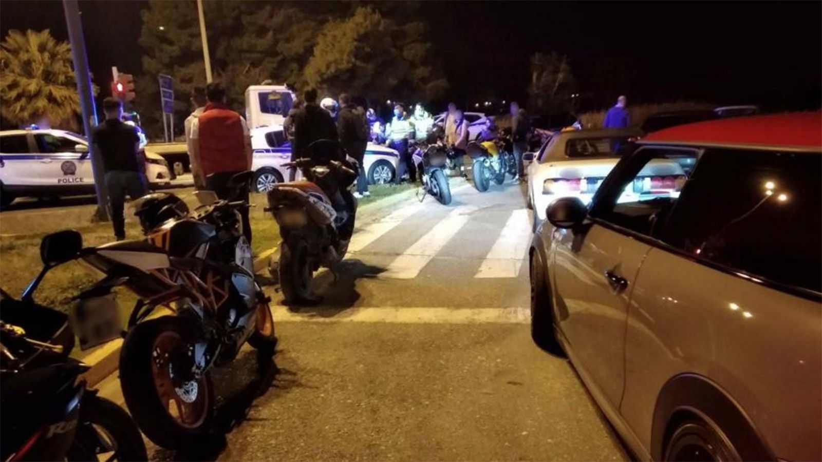«Καταδρομική» Τροχαίας: Εκατοντάδες παραβάσεις