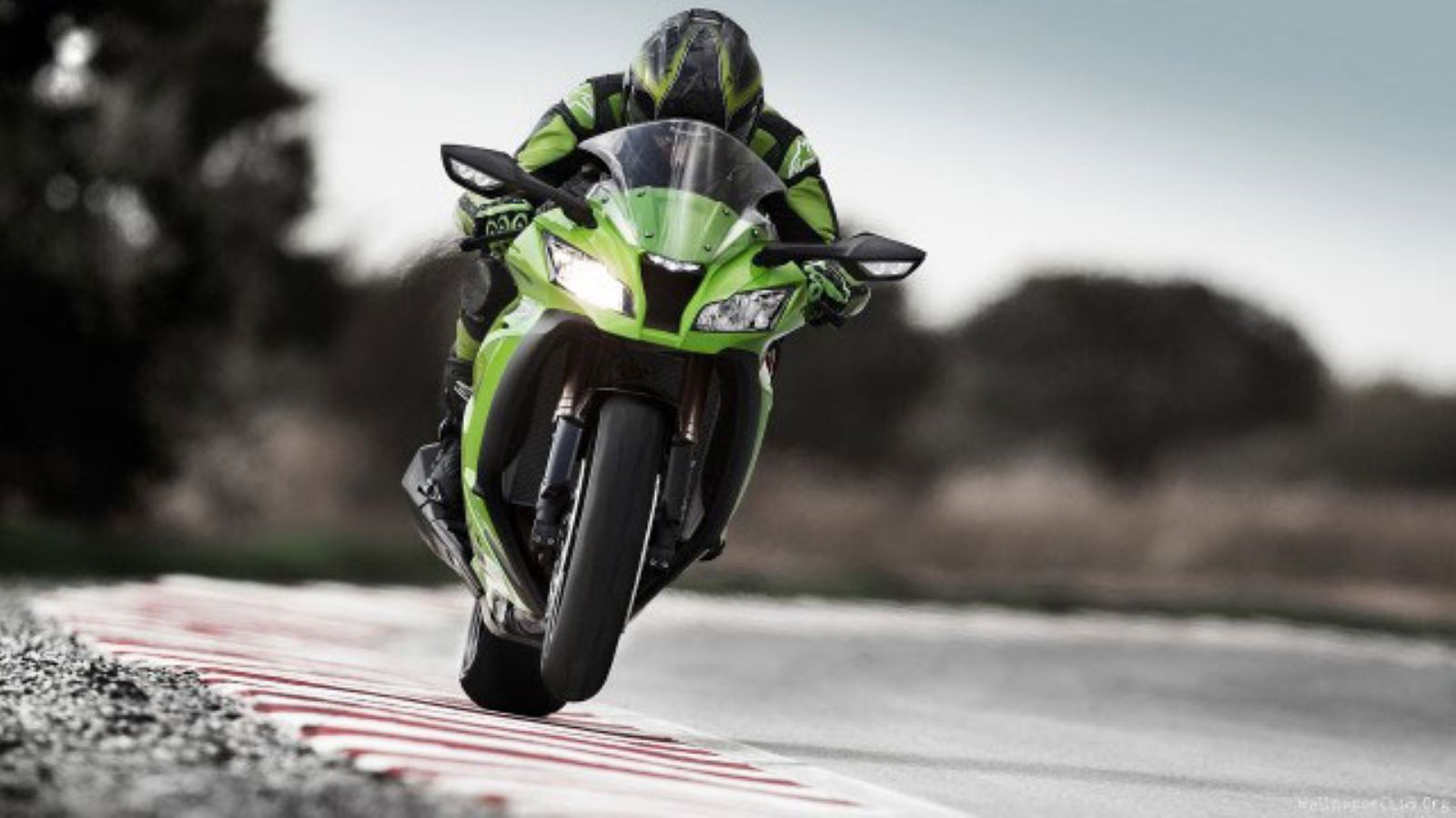 Madness Moto: ότι ψάχνεις, θα το βρεις