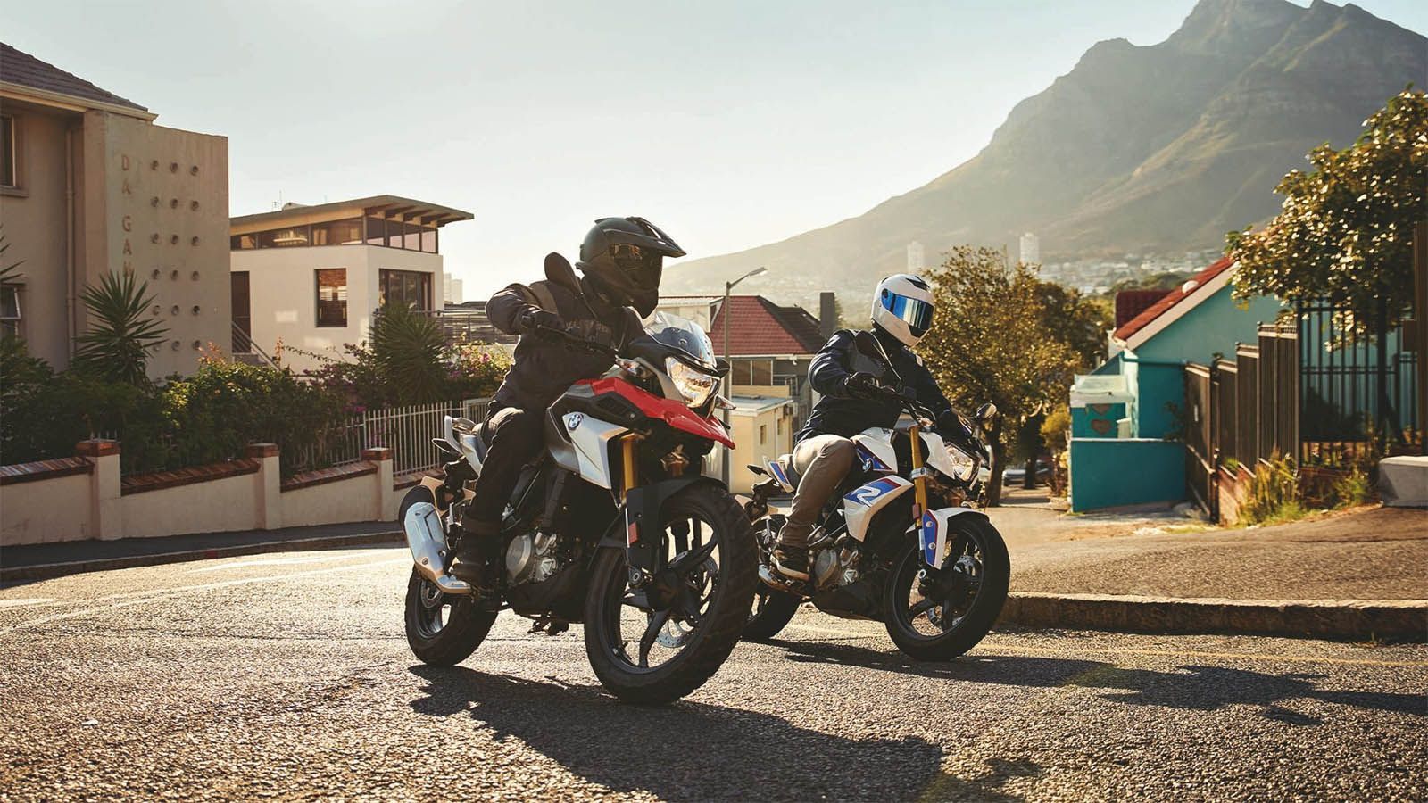 Πρόλαβε τώρα τα BMW G310R-GS σε τιμή προσφοράς!