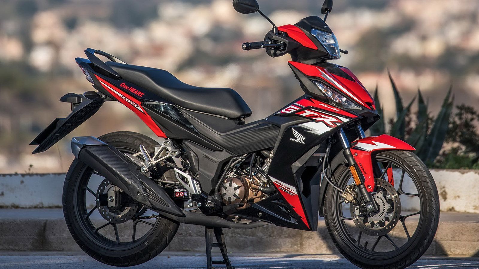 GTR 150: To πιο δυνατό παπί που σχεδίασε ποτέ η Honda