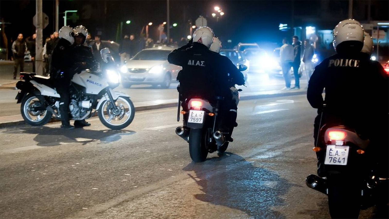 Συνελήφθη αναβάτης που κινούταν με 240 στην Βουλιαγμένης