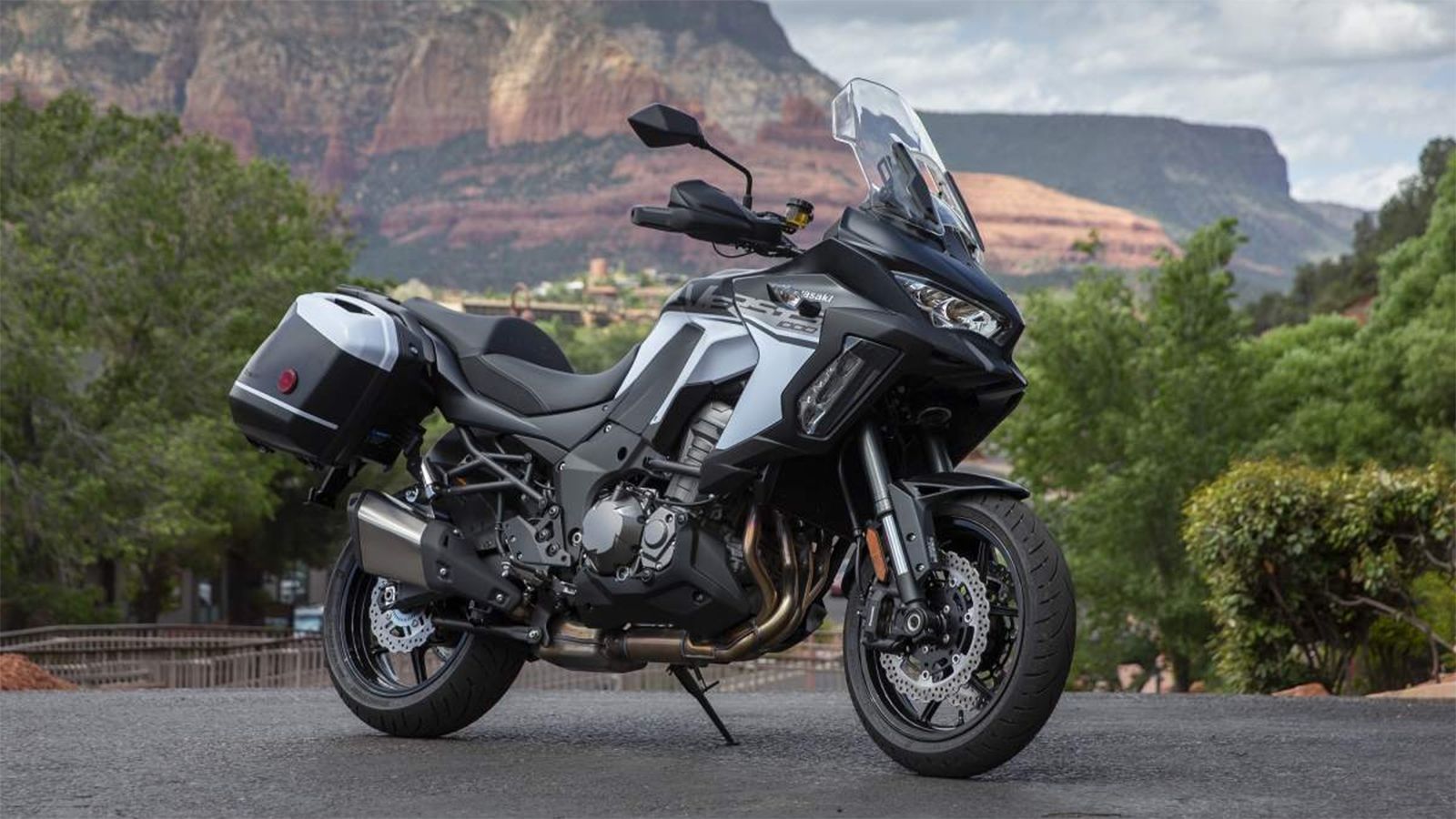 Kawasaki Versys 1000 SE 2021: Νέα ανάρτηση «Skyhook»