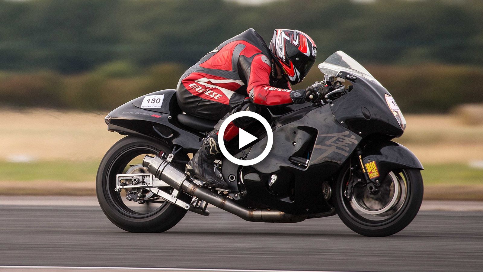 Busa 1.000 αλόγων φτάνει τα 430 χλμ/ώρα! 